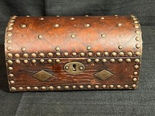 Vintage Leather Top Tack