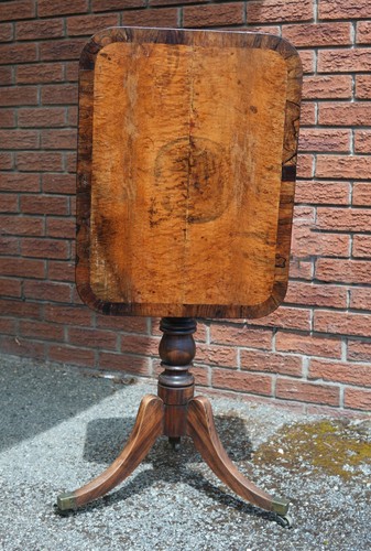 Walnut burr antique george - walnut,