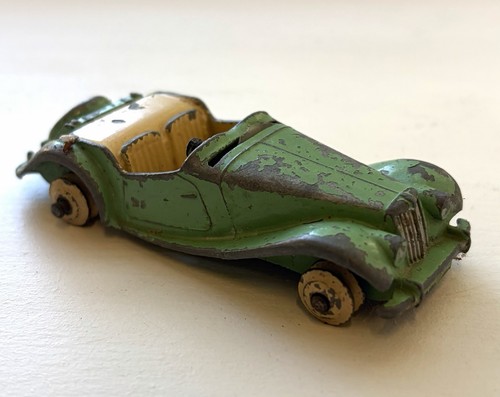 Vintage 1950s dinky - vintage, no