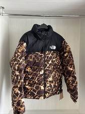 The North Face Nuptse  700
