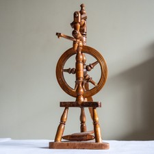 Miniature Wooden Spinning