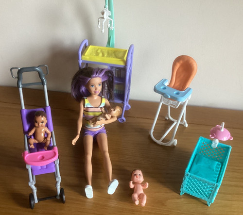Barbie skipper babysitters - skipper,