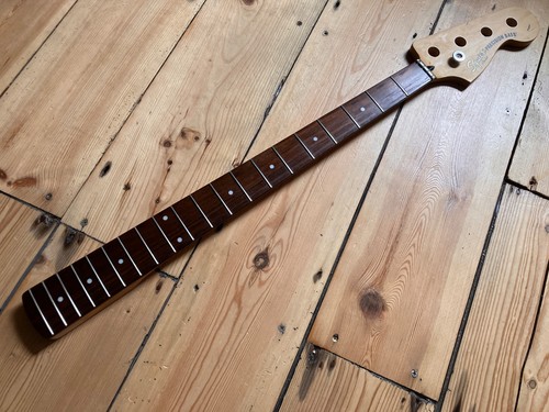 Fender squier standard - fender,