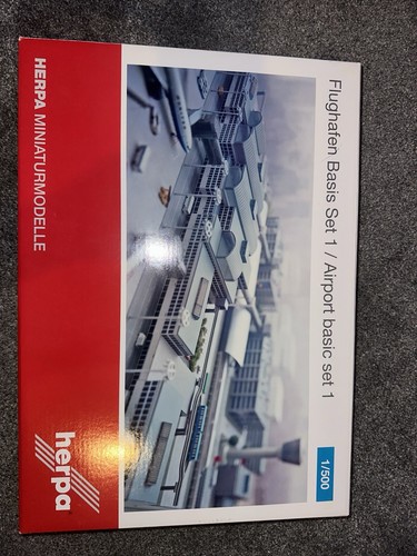 500 herpa model - herpa, airport