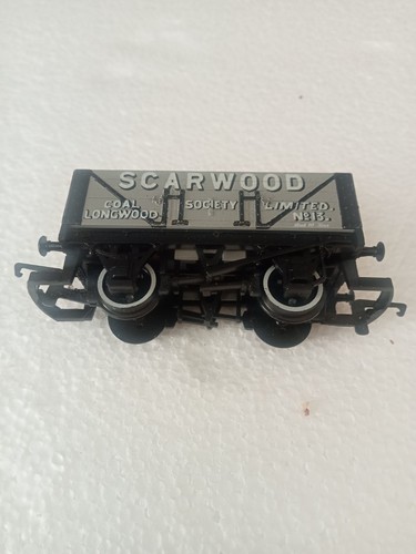 Hornby r716 scarwood - hornby, 5-plank