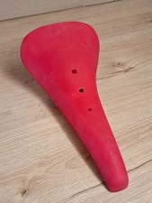 Retro Vintage Bicycle Parts DIAMOND BACK Aero Old School BMX Saddle – Red