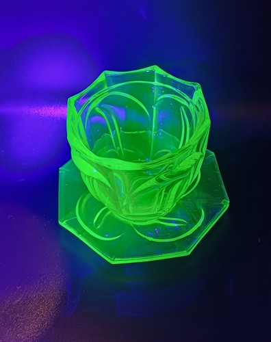 Vintage art deco green - vintage, uv