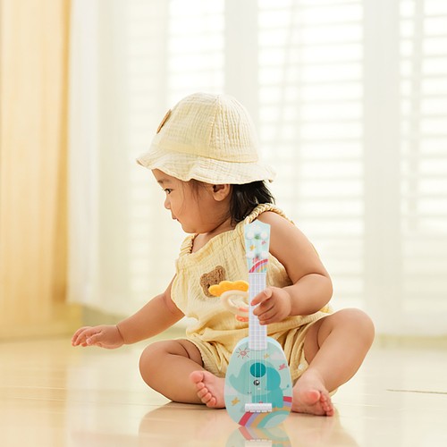 Small ukulele for kids - small,