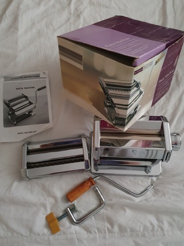 Pasta maker machine new - machine,