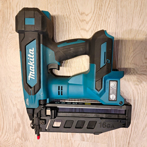 Makita dbn601 18v lxt - makita,