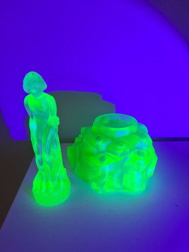 September morn uranium - morn, glass