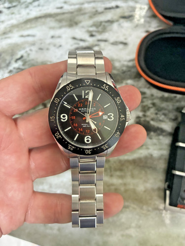Hamilton khaki aviation gmt - hamilton,