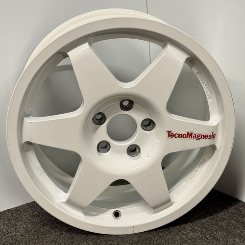 Tecnomagnesio inch white - tecnomagnesio,