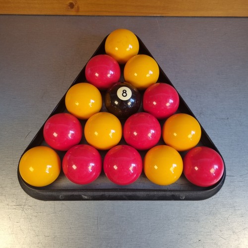 Snooker pool balls red - snooker/,
