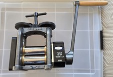 PEPETOOLS: Flat Rolling Mill, ductile frame, 90mm width, barely used