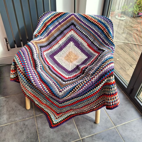 Large handmade crochet granny - large,