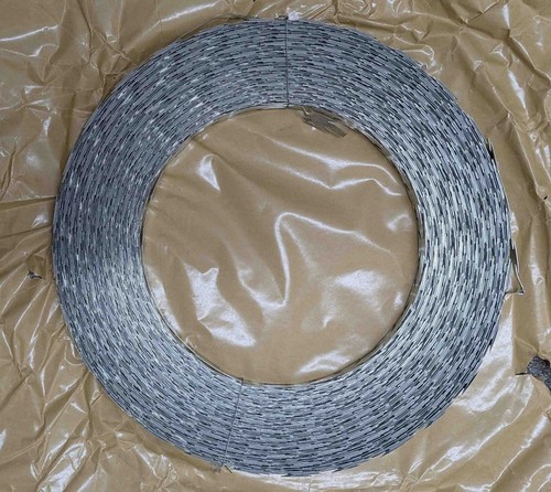 Galvanised steel razor wire