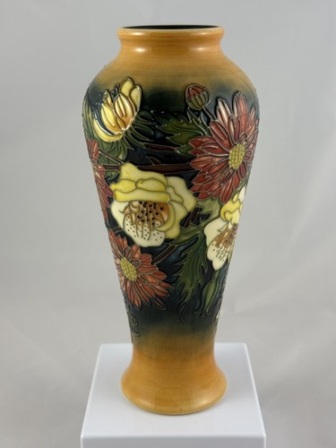 Moorcroft victoriana vase 1999 - moorcroft,