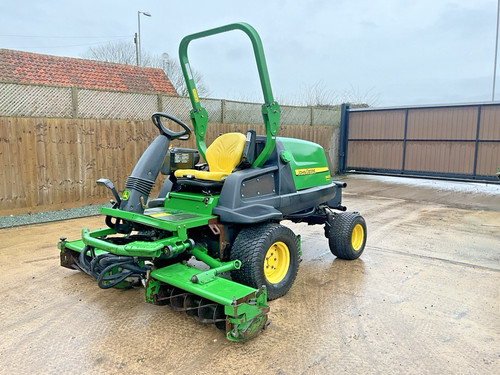 2010 john deere 8400 - john,