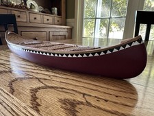 Outside Inside Cribbage Board Canoe Native America Hand Painted with 6 Pegs EUC