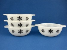 Vintage JAJ Pyrex Snowflake