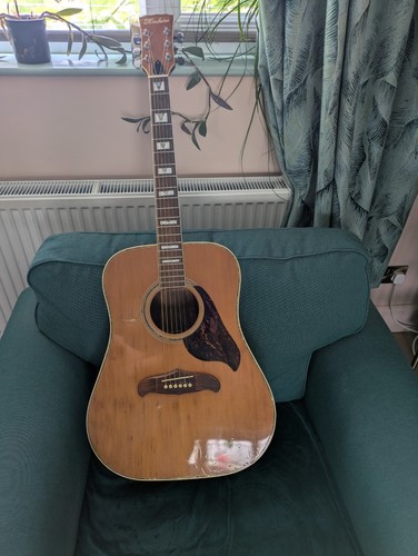 Used kimbara accoustic guitar