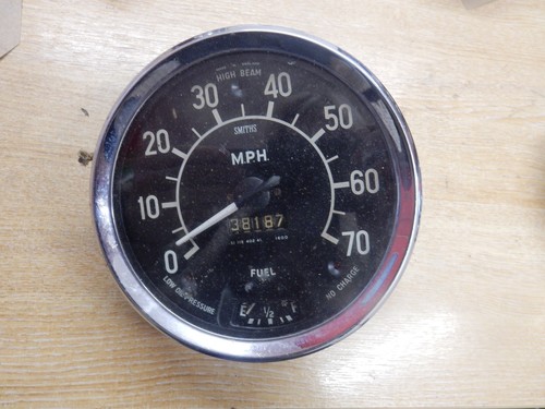 Smiths vintage car speedo - smiths,