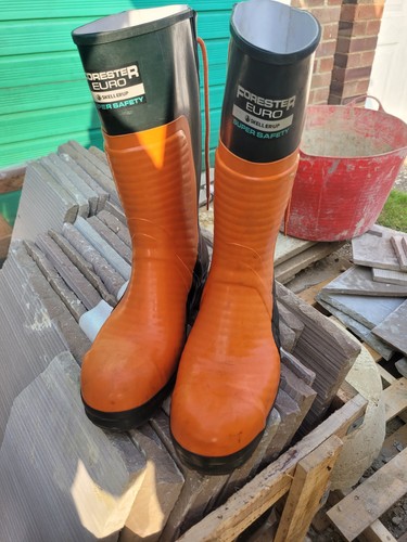 Skellerup chainsaw boots - skellerup,
