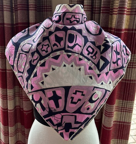 Vintage silk scarf roche - la,