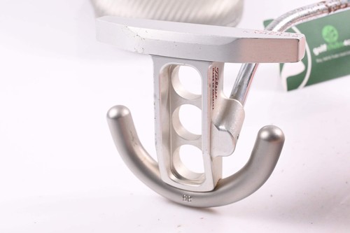 Scotty cameron futura putter - cameron,