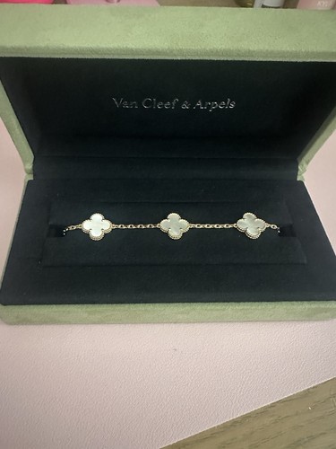 Van cleef arpels 18ct - van, &