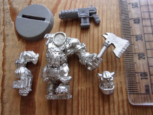 Gorkamorka ork nob - ork,