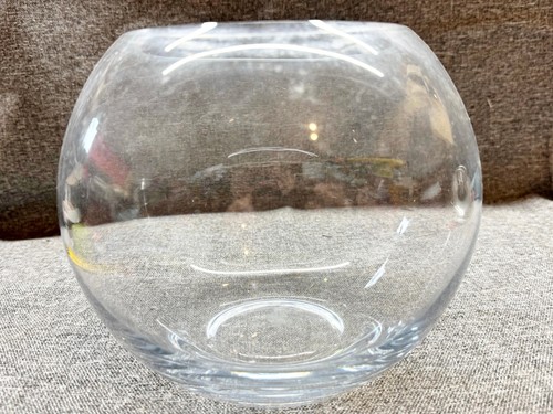 Vintage clear glass fish bowl - glass,