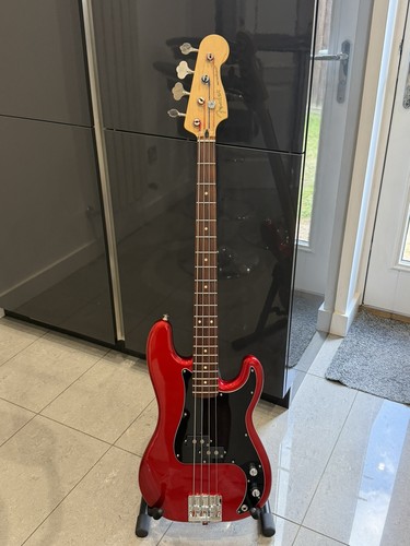 Nate mendel style bass - ,