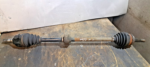 Toyota avensis petrol - 1.8,