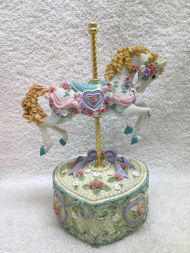Carousel horse heart base - carousel,
