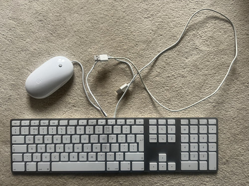 Used genuine apple wired - used:,