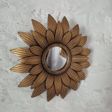 Petite Sunflower retro wall