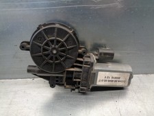 D334600 RIGHT FRONT WINDOW