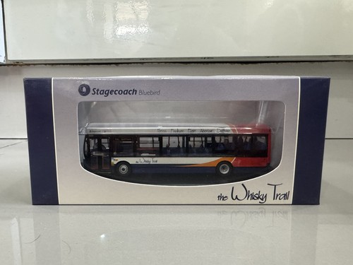 Cmnl ukbus 0028 - cmnl,