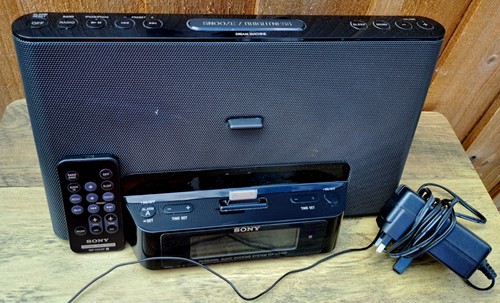 Sony icf ds15ip dream machine - sony,