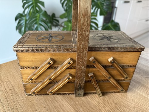 Vintage wooden cantilever - wooden,