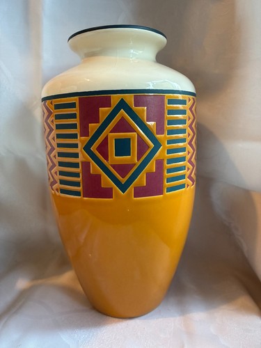 Hornsea aztec vase - vase, john