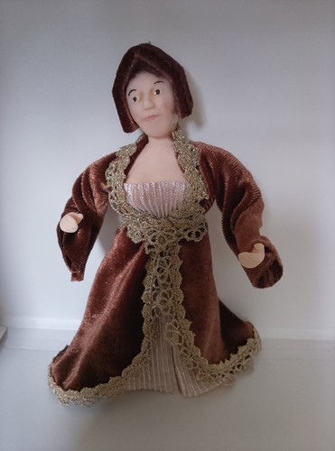 Dolls house miniature - dolls,