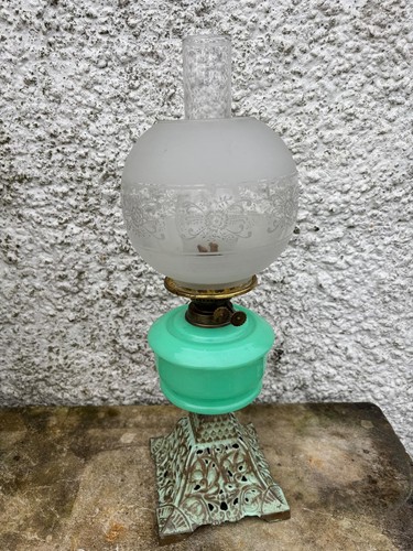Great victorian oil lamp - victorian,