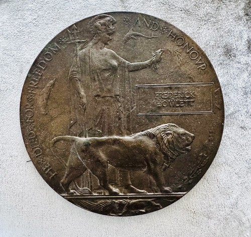 Original ww1 memorial - original,