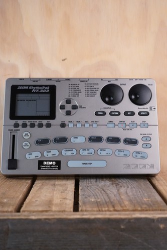 Zoom 323 rhythmtrak drum - rhythmtrak,
