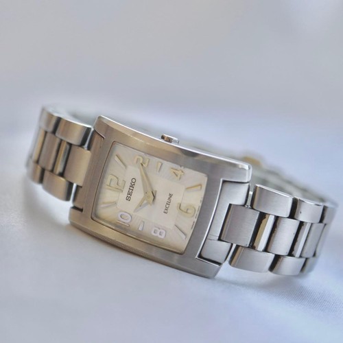 Seiko silver square quartz - square,