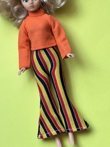 Vintage 1970s mary - 💛,
