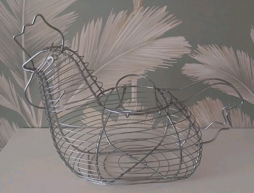 Metal wire chrome chicken - metal/wire,